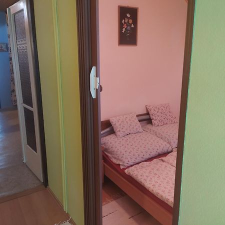 Etus Vendeghaz 2 Villa บาลาตอนเฟนีแวช ภายนอก รูปภาพ